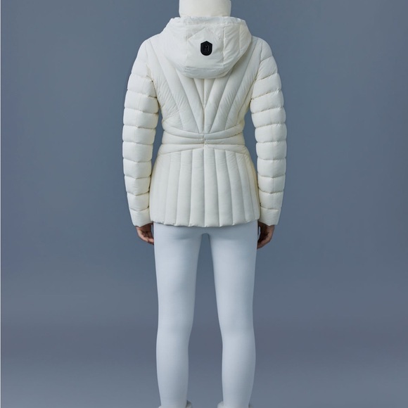 Mackage ALISSA Agile-360 stretch light down coat Cream - Picture 4 of 6
